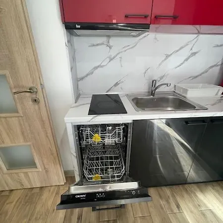Cozy In With Parking Apartment Varna